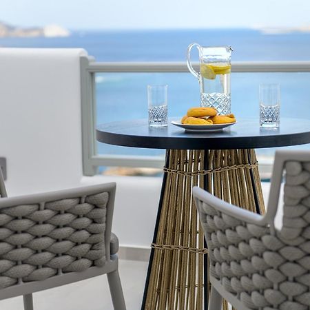 Vivere Luxury Suites Pera Gyalos Exterior foto