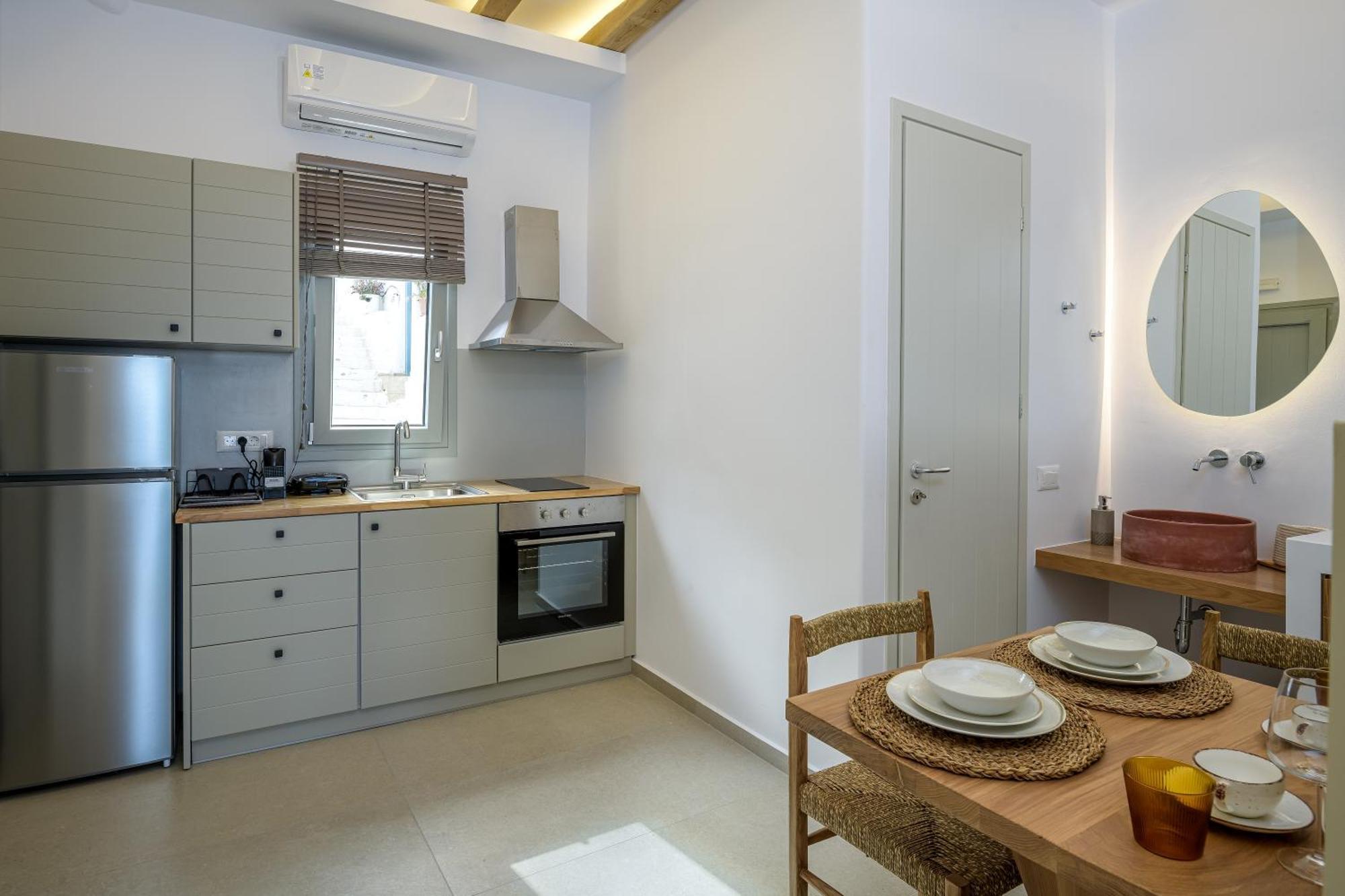Vivere Luxury Suites Pera Gyalos Exterior foto